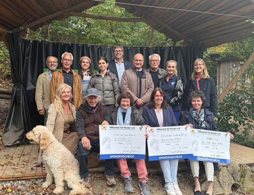 3500 €  Spende für KIWI e.V. vom Lions Club Würzburg